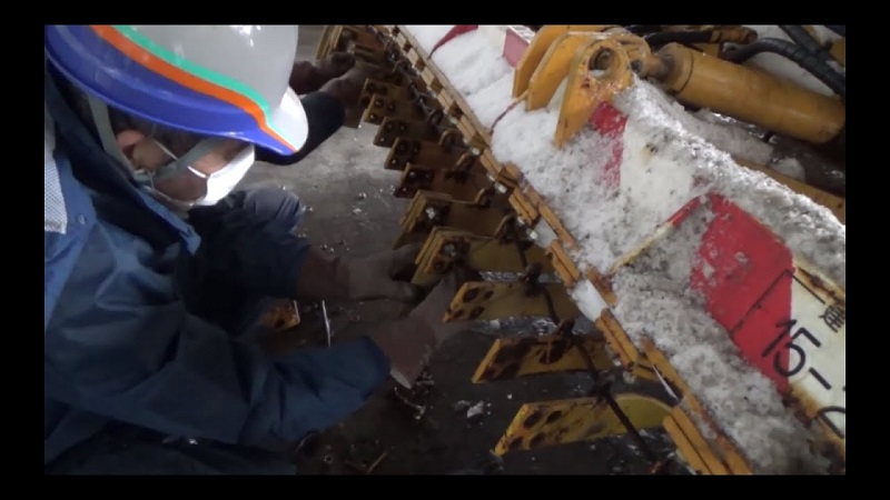 平成26年2月 除雪車整備（二居除雪基地）北陸技術